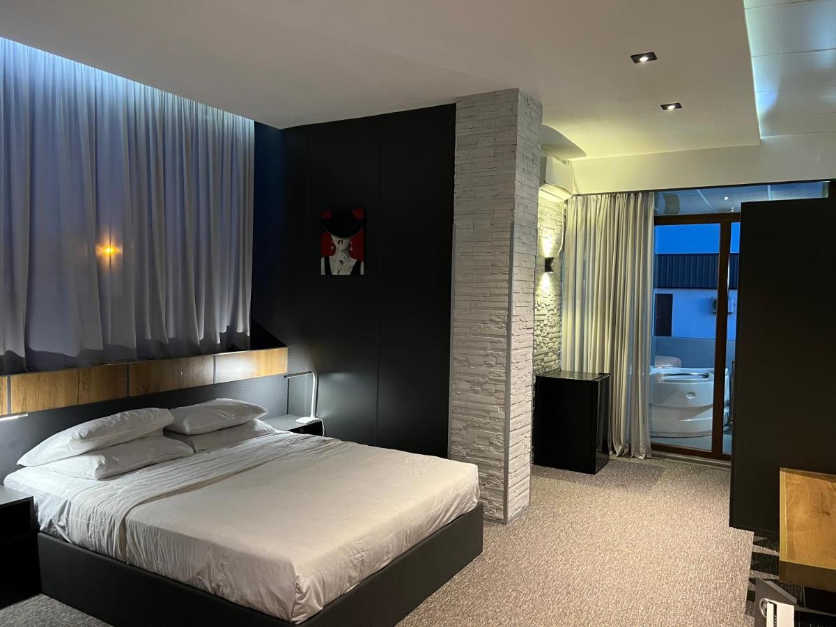 Kent Hotel Kobuleti Dış mekan fotoğraf